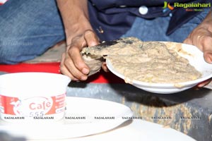 Special Haleem Cafe 555