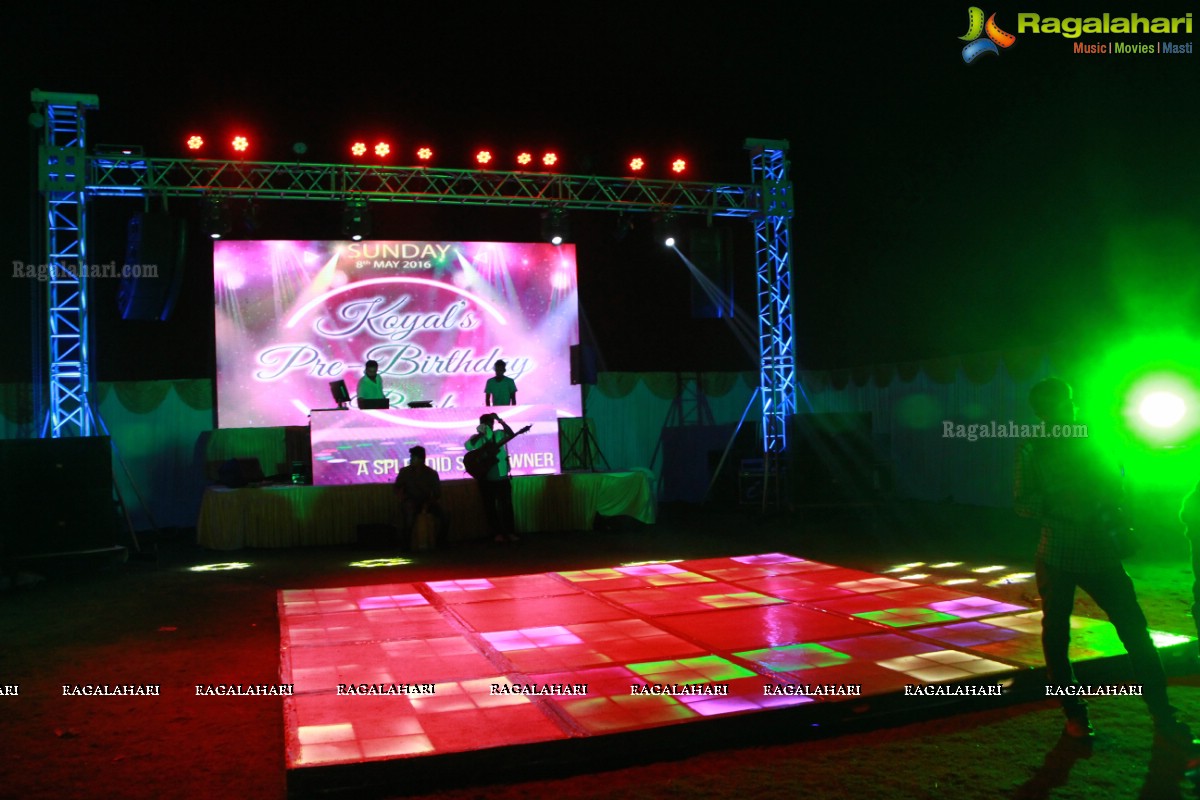 Koyal Chandak Pre-Birthday Bash 2016 at Vijay Anand Garden, Hyderabad