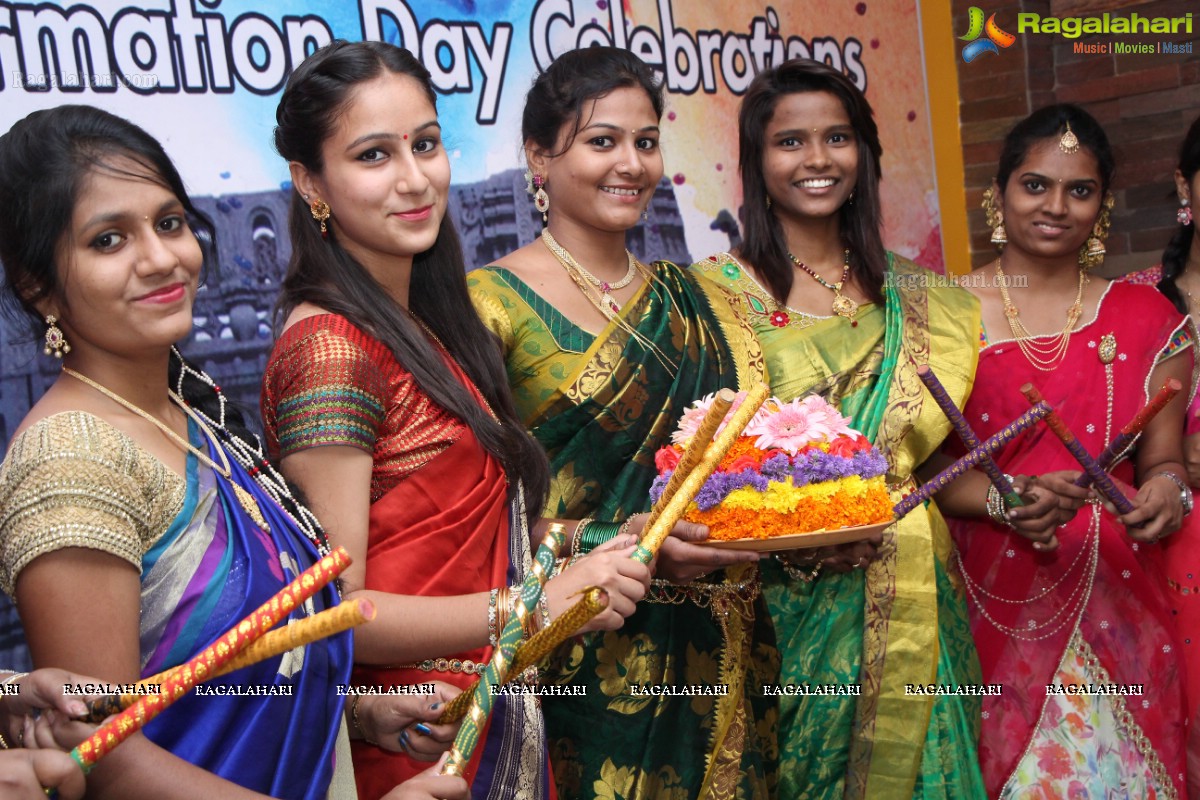 Lakhotia Institue Fashion Design Telangana Formation Day Celebrations