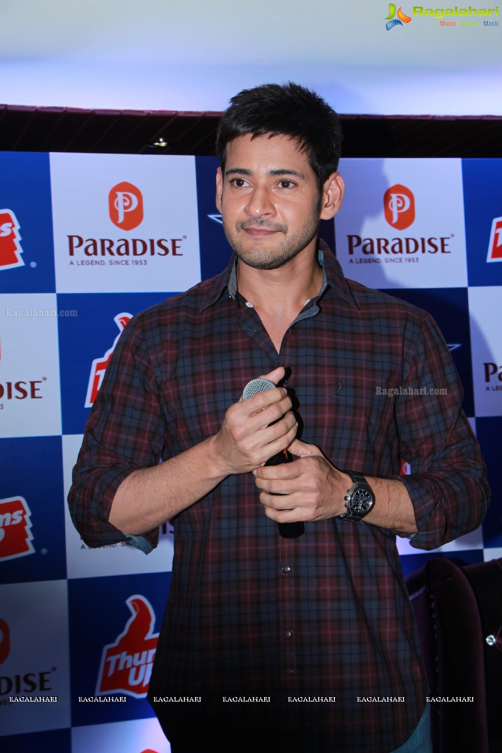 Mahesh Babu felicitates Thumps Up Thunder Challenge Winners at Paradise Restaurant, Hyderabad