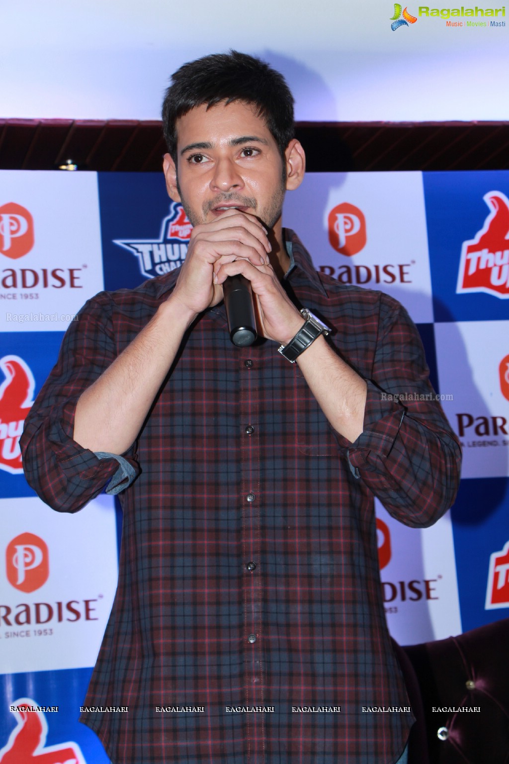 Mahesh Babu felicitates Thumps Up Thunder Challenge Winners at Paradise Restaurant, Hyderabad