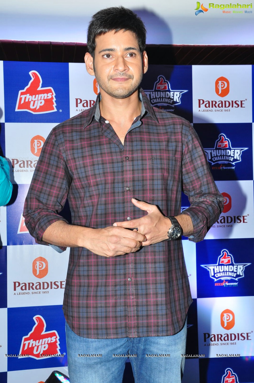 Mahesh Babu felicitates Thumps Up Thunder Challenge Winners at Paradise Restaurant, Hyderabad