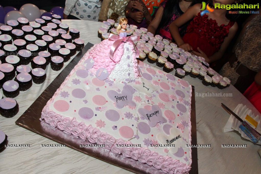 1st Birthday Celebrations of Manaswini at Marigold by GreenPark