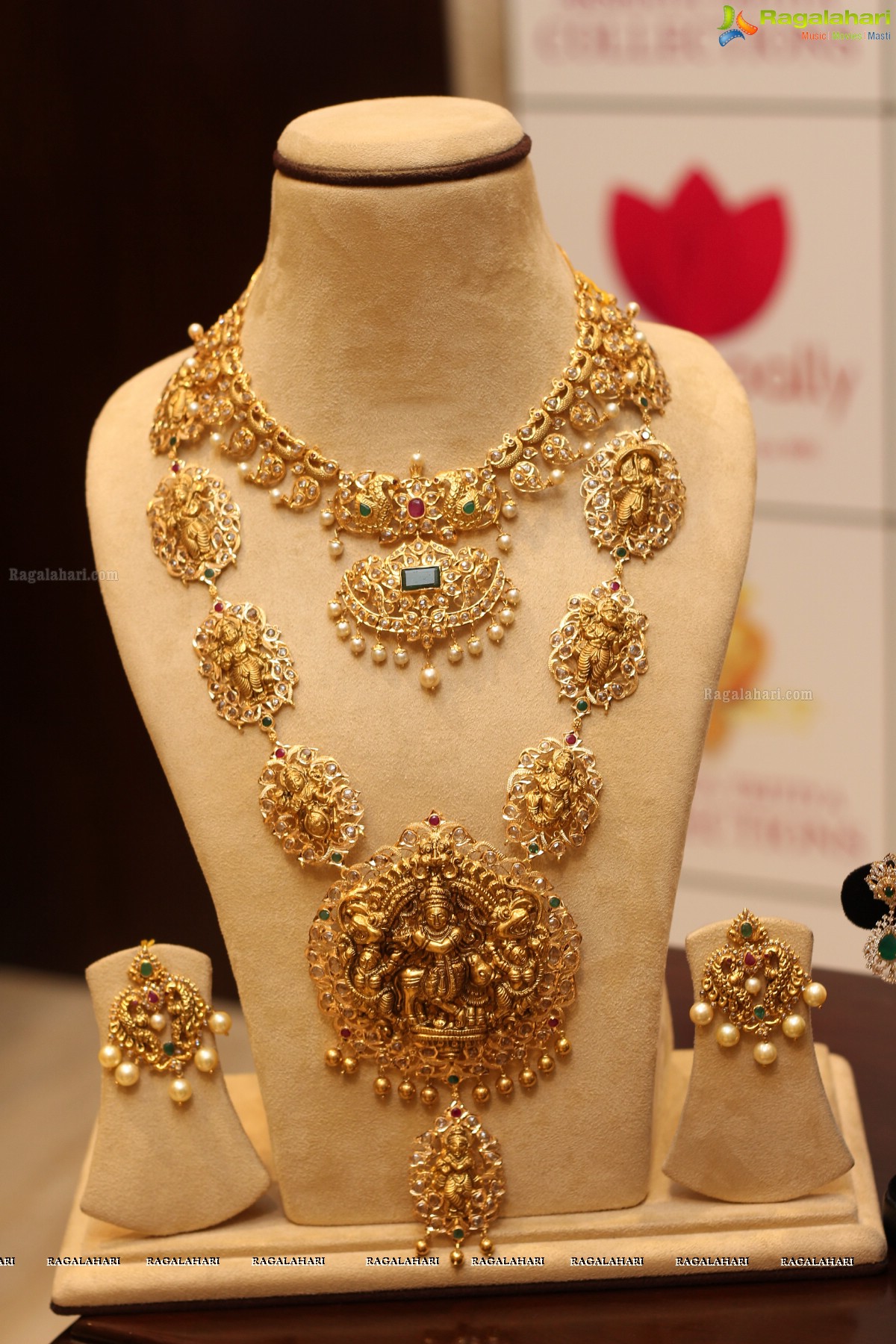 Manepally Jewellers Akshaya Tritiya 2016 Special Jewellery Launch