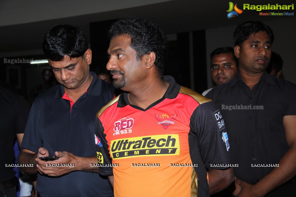 RED FM Meet and Greet Session with VVS Laxman and Muttiah Muralitharan at Manjeera Mall, Hyderabad