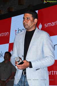 Sachin Tendulkar Smartron tphone