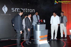 Sachin Tendulkar Smartron tphone