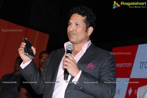 Sachin Tendulkar Smartron tphone