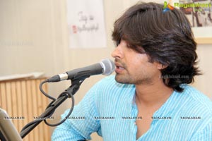 Arpit Chourey Live Acoustic