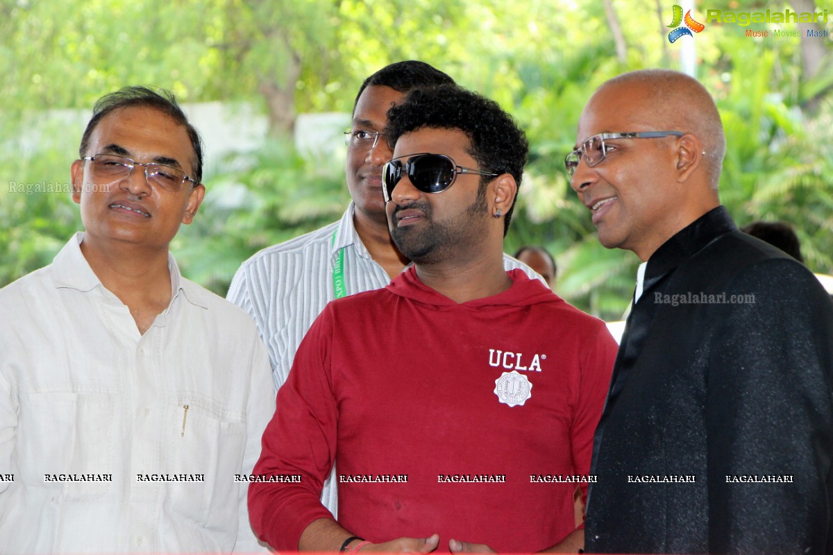 Devi Sri Prasad launches Villart Photo Expo 2016 at JRC Convention Centre, Hyderabad