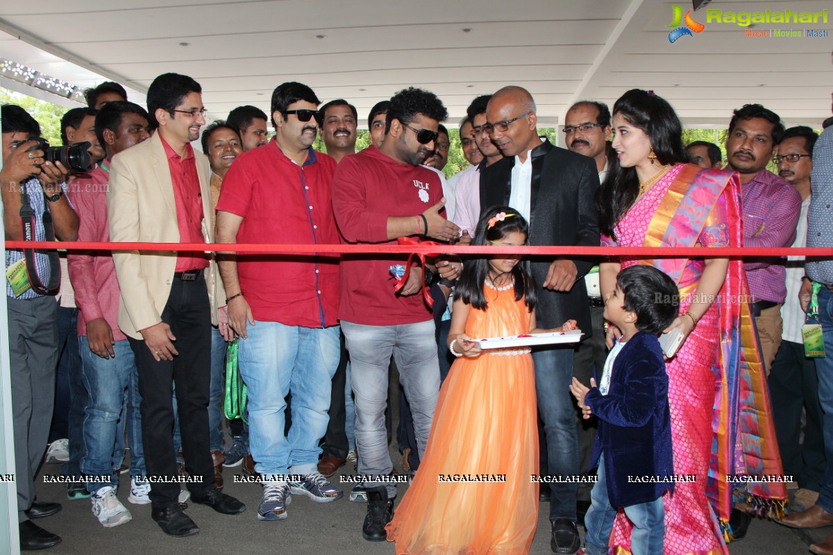 Devi Sri Prasad launches Villart Photo Expo 2016 at JRC Convention Centre, Hyderabad