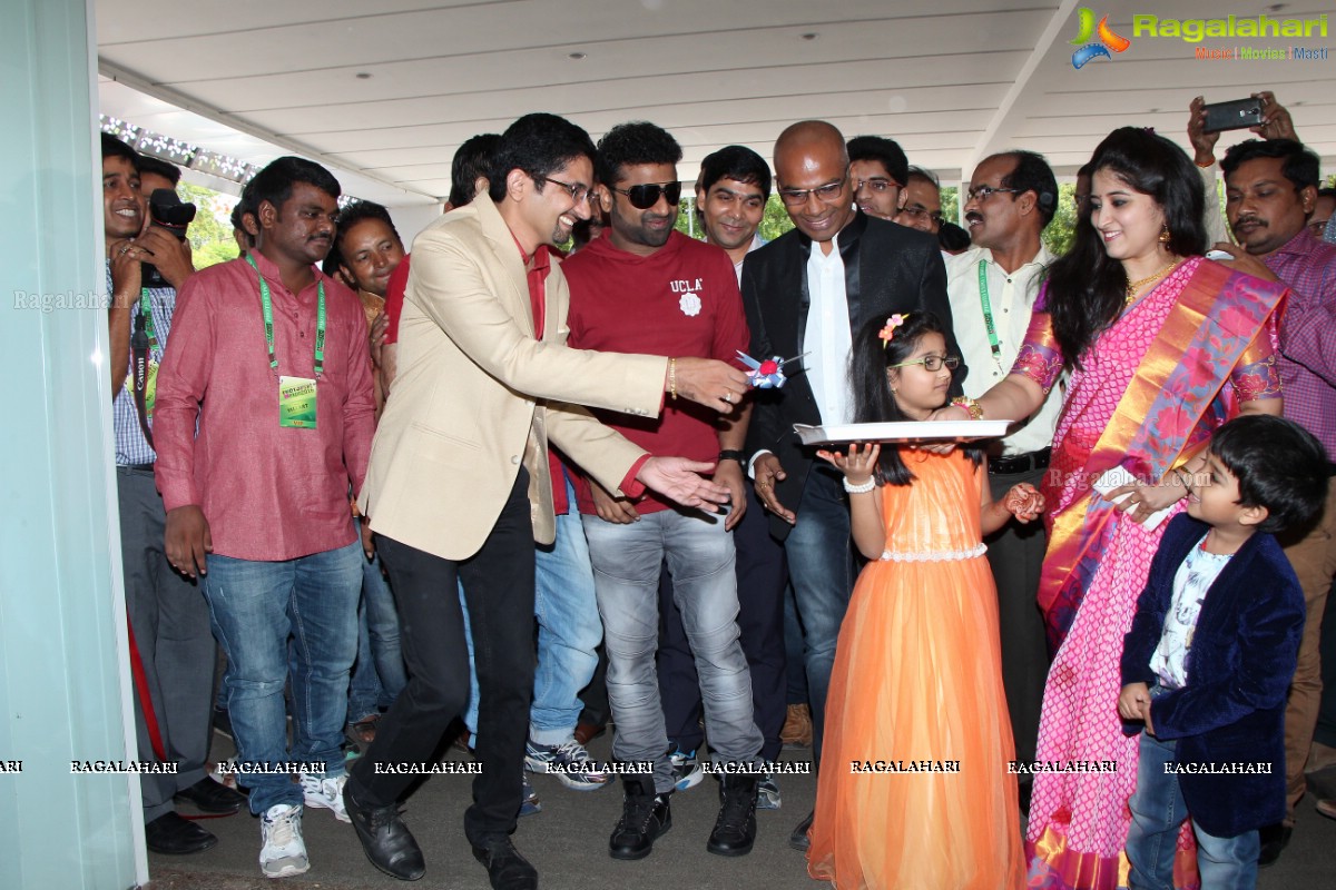 Devi Sri Prasad launches Villart Photo Expo 2016 at JRC Convention Centre, Hyderabad