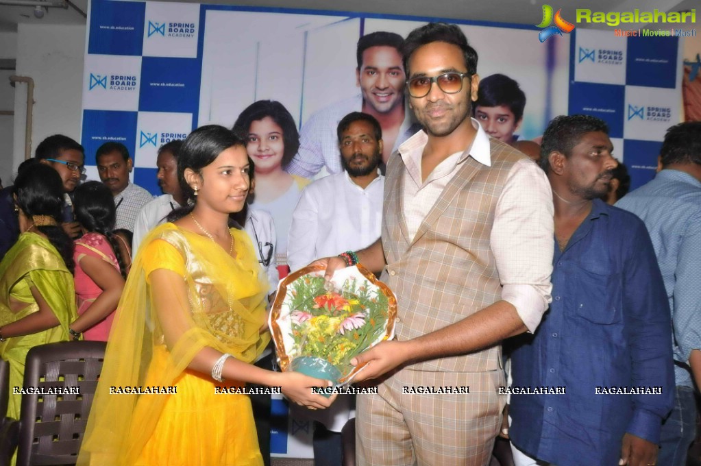 Vishnu Manchu visits Springboard Academy, Hyderabad