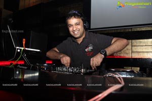 Bollywood Thursday  DJ Piyush Bajaj