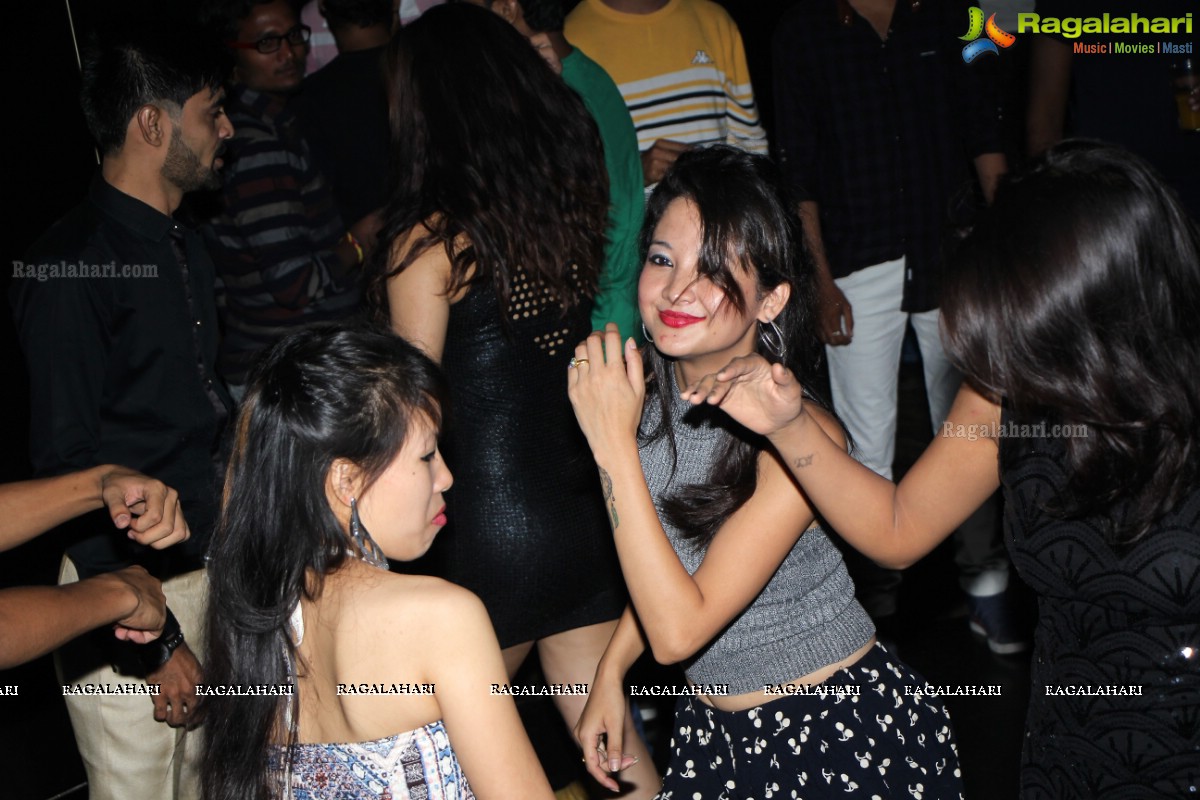 Haunted House Party with #1 Bollywood DJ Piyush Bajaj at Kismet, The Park, Hyderabad