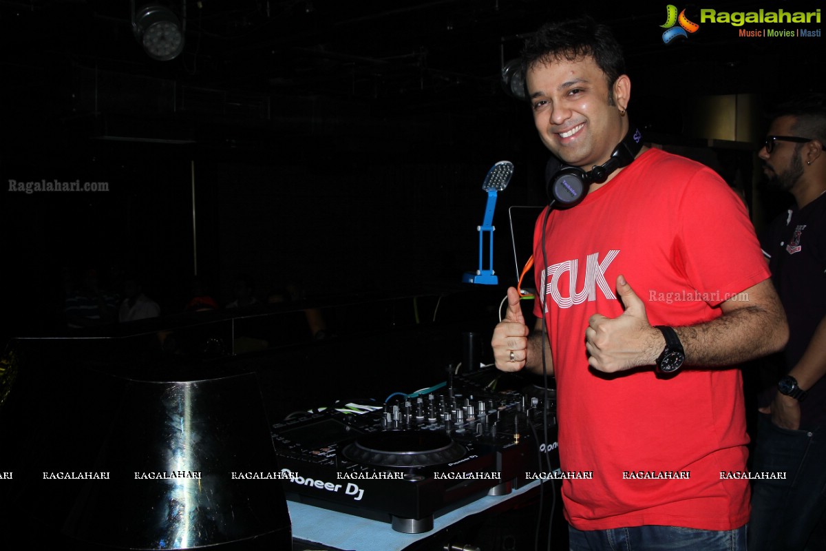 Haunted House Party with #1 Bollywood DJ Piyush Bajaj at Kismet, The Park, Hyderabad