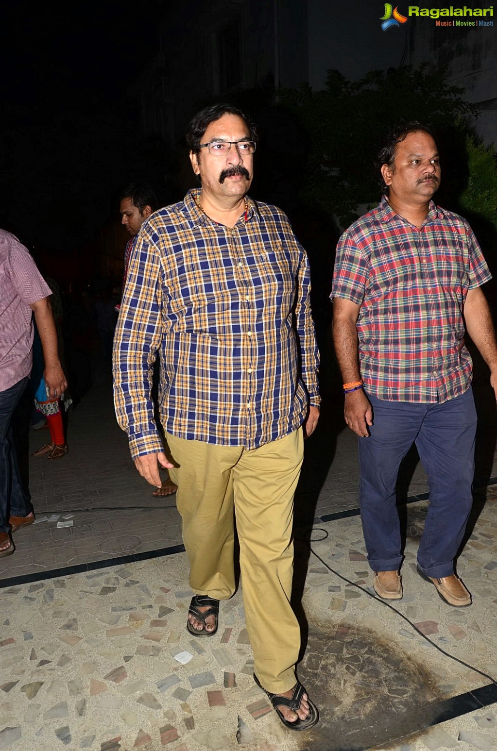 Celebs Pay Homage to Dasari Narayana Rao