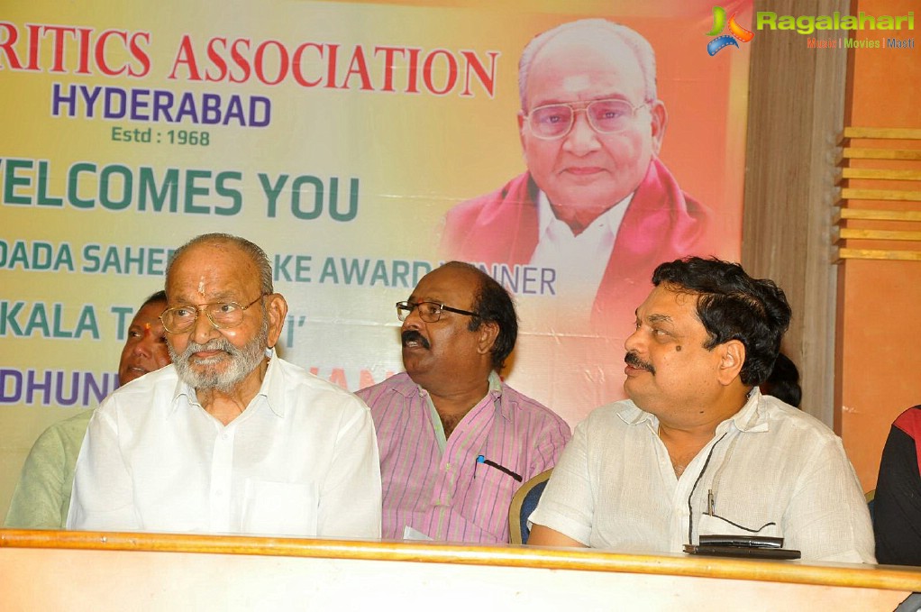 FCA Felicitates Dadasaheb Phalke Award Winner K Viswanath