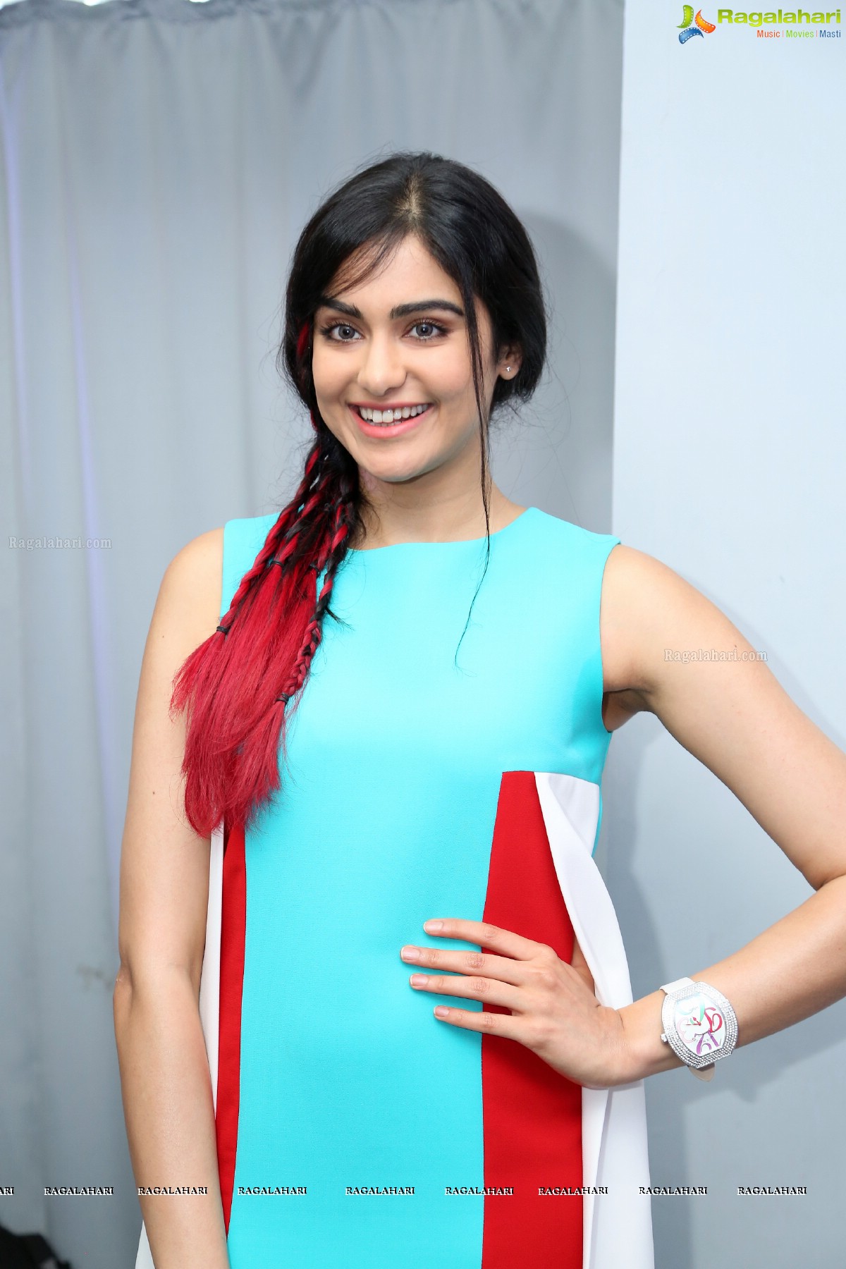 Adah Sharma launches Oppo F3 at Hotel Park, Somajiguda, Hyderabad