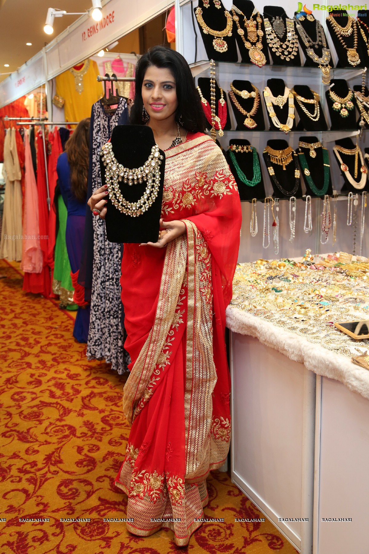 Manisha Pillai inaugurates Glitz and Glam Fashion and Lifestyle Exhibition and Sale by Akritti Elite at Taj Deccan, Hyderabad