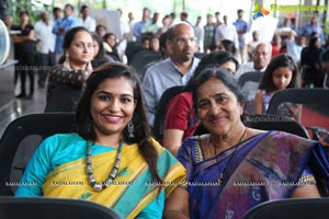 One Lakh Hands For Mom Curtain Raiser