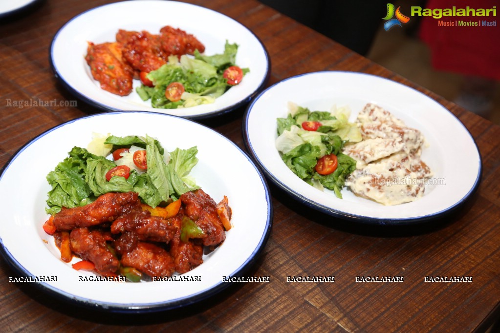 Genuine Broaster Chicken with Chef Tanay at Broaster, Road #10, Jubilee Hills, Hyderabad