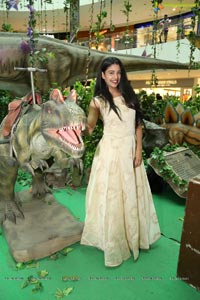 Daksha Nagarkar Dino Park