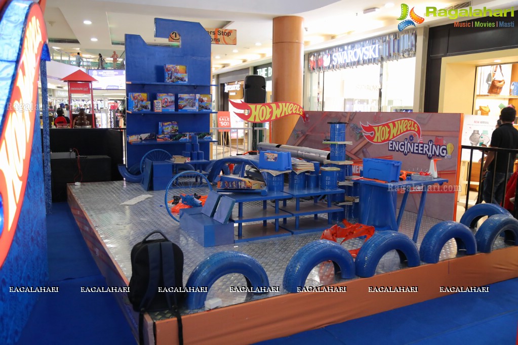 Hot Wheels Surf & Turf at Inorbit Mall, Hyderabad