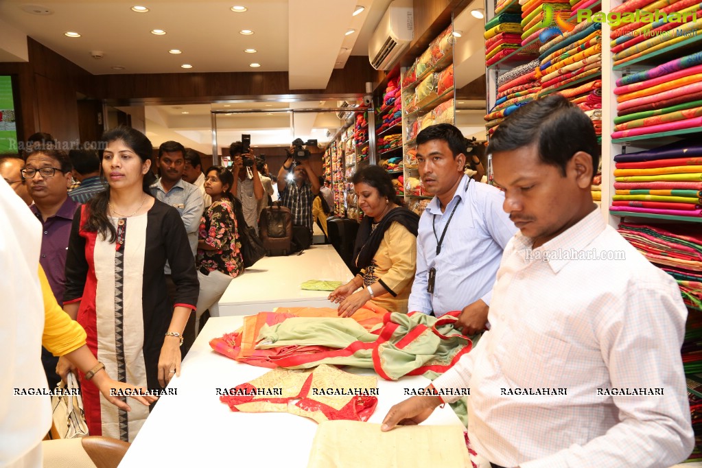 Kala Kunj Launches Renovated Showroom, Himayatnagar, Hyderabad