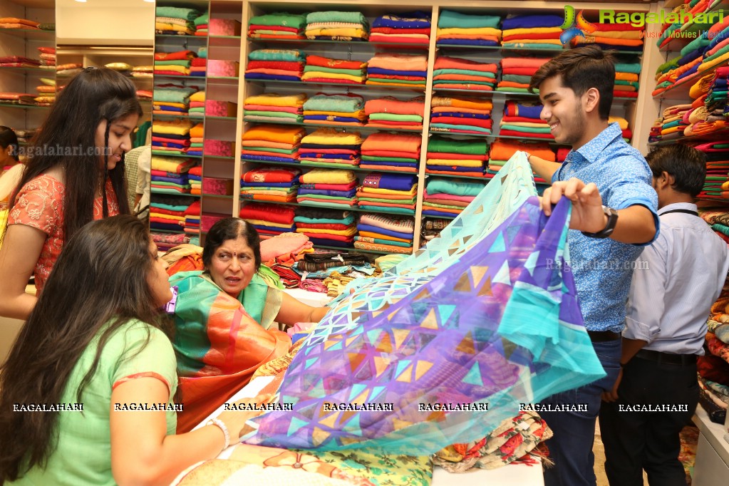 Kala Kunj Launches Renovated Showroom, Himayatnagar, Hyderabad