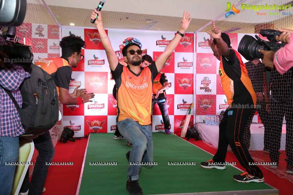Kingfisher ‘Bowl Out’ at Inorbit Mall, Hyderabad