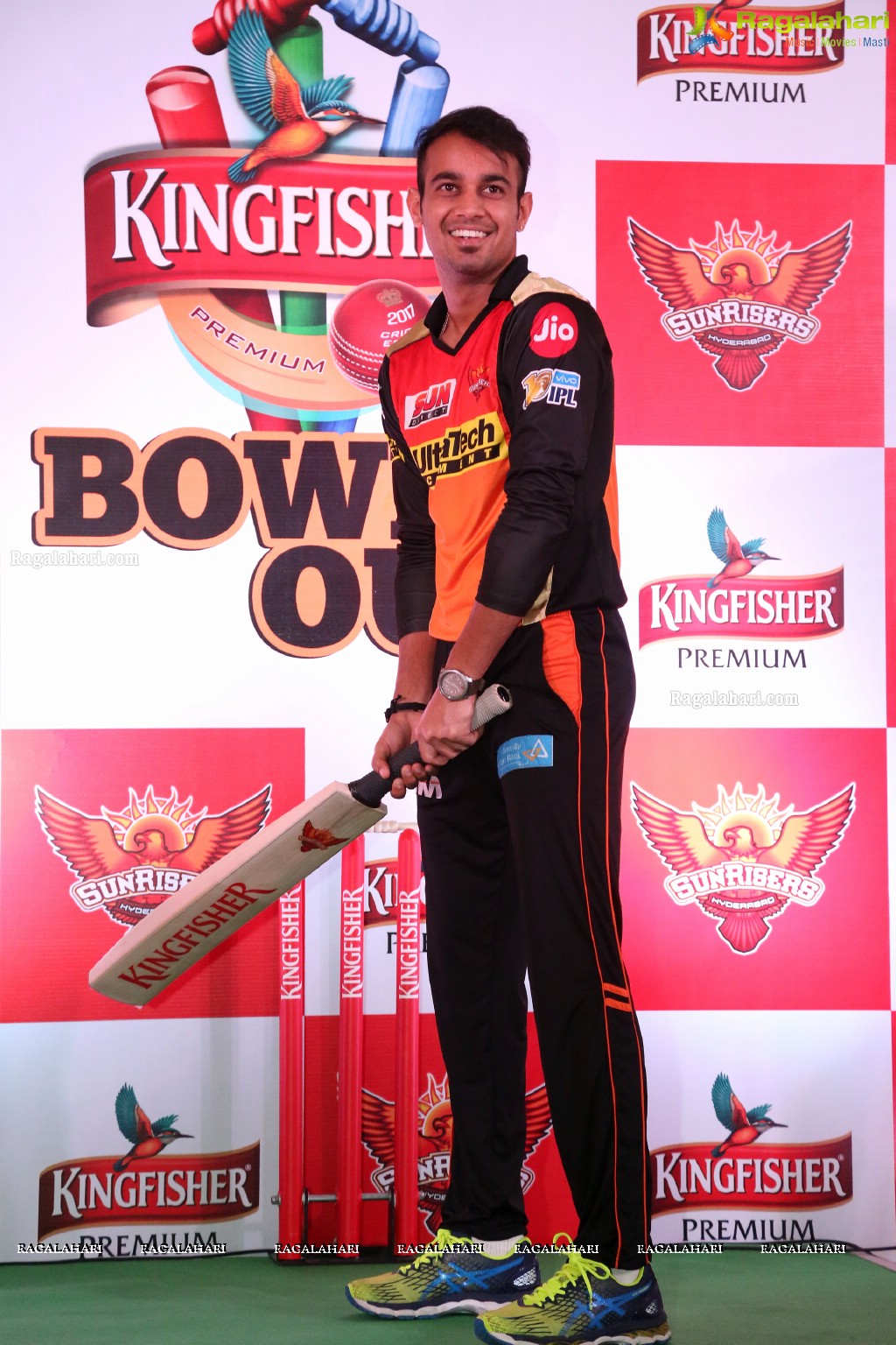 Kingfisher ‘Bowl Out’ at Inorbit Mall, Hyderabad