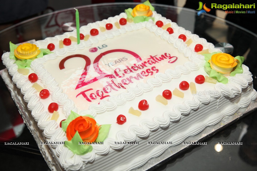 LG Electronics 20th Anniversary Celebrations at Forum Sujana Mall