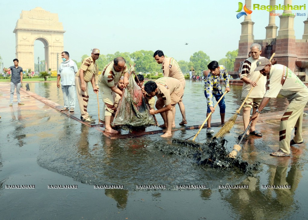 Delhi, The Heart of India, Cleaned Up Again