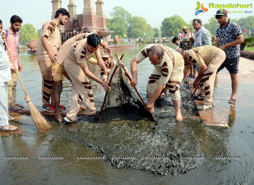 Delhi, The Heart of India, Cleaned Up Again