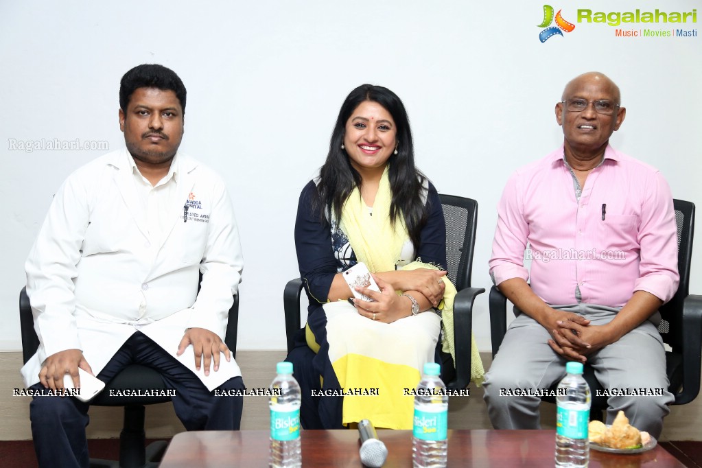 Sana's Motivational Talk with Patients at Hyderabad Yashoda Hospital