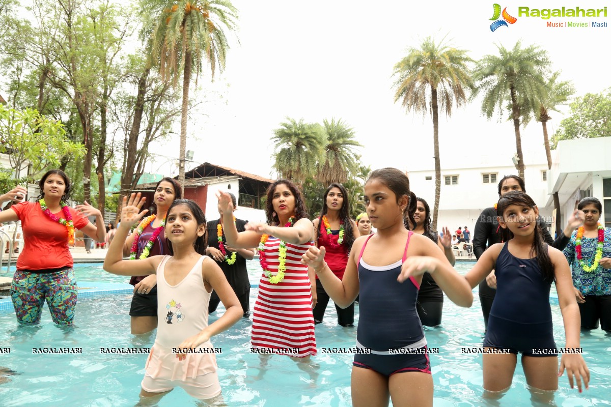 Aqua Dance by Nicy Joseph and Venu Mandala at Country Club, Hyderabad