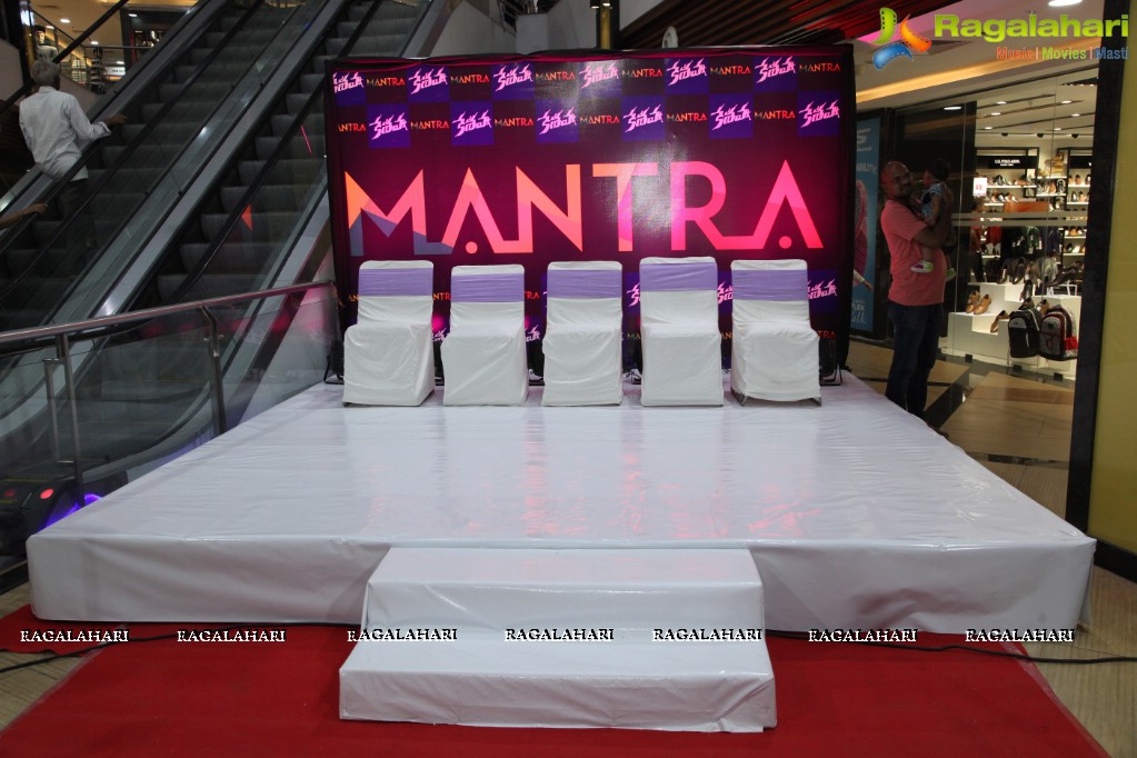 Fun Event with Nikhil and Ritu Varma at Mantra Mall, Hyderabad