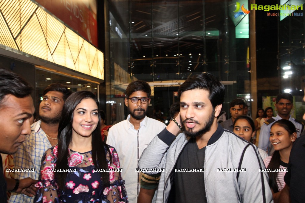 Fun Event with Nikhil and Ritu Varma at Mantra Mall, Hyderabad