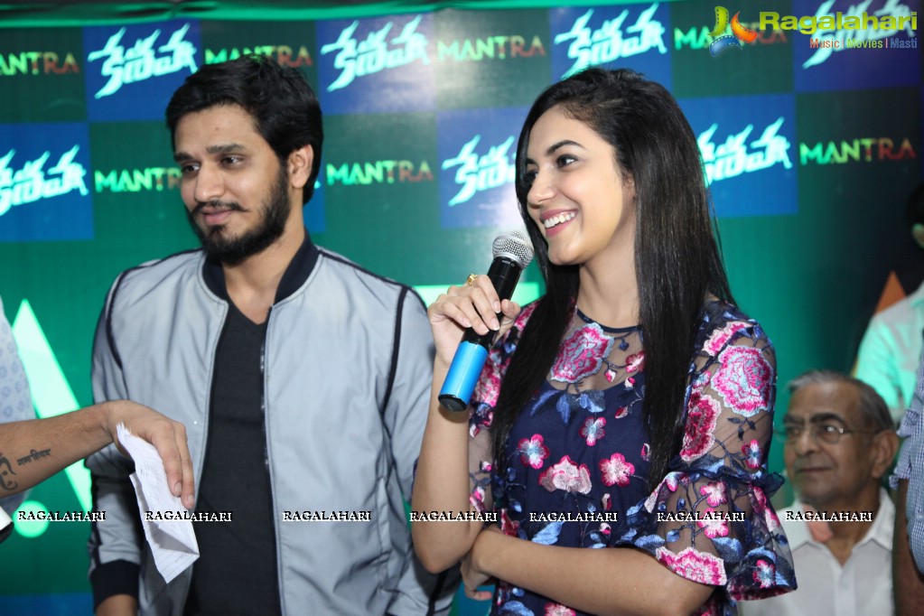 Fun Event with Nikhil and Ritu Varma at Mantra Mall, Hyderabad