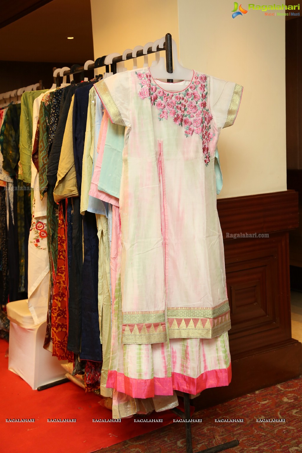 Rina Hindocha and Jaya Baheti launches Trendz Expo at Taj Krishna