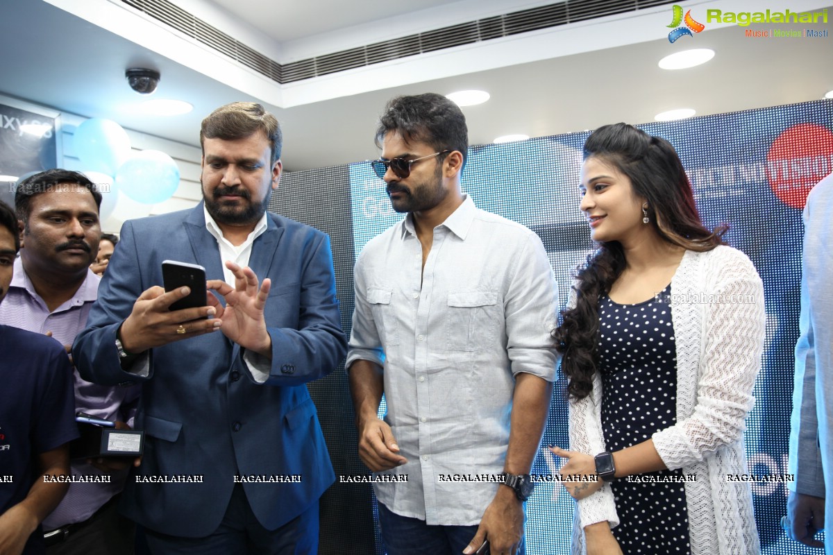 Sai Dharam Tej, Mannara Chopra and Jenny Honey launches Samsung S8 at Technovision Mobiles, Road #12, Banjara Hills, Hyderabad