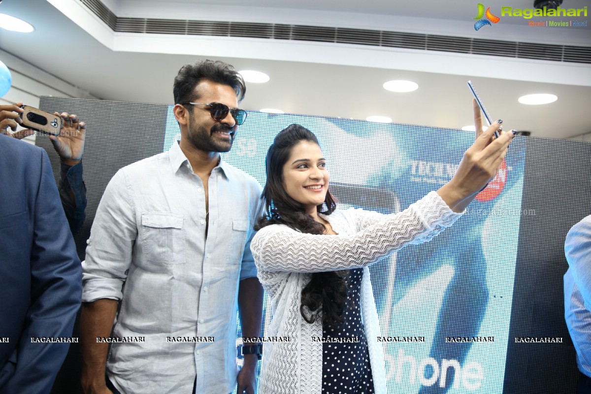 Sai Dharam Tej, Mannara Chopra and Jenny Honey launches Samsung S8 at Technovision Mobiles, Road #12, Banjara Hills, Hyderabad