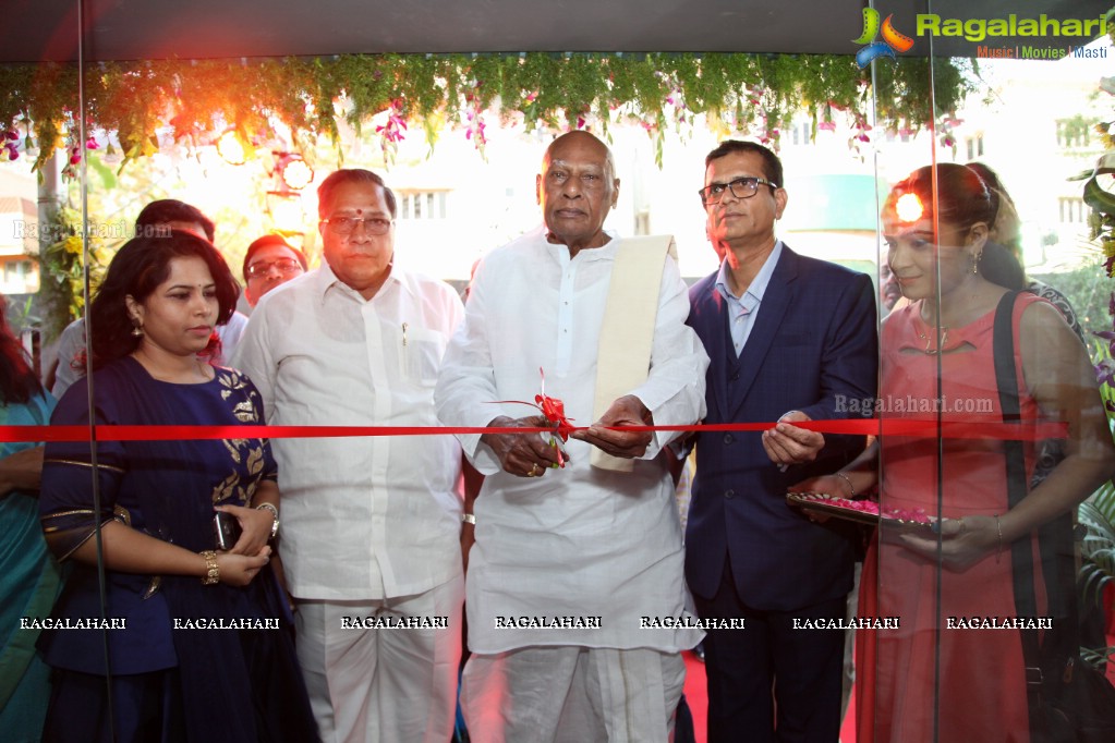 Showroom Home 360° Launch by K Rosaiah at Road #40, Jubilee Hills, Hyderabad