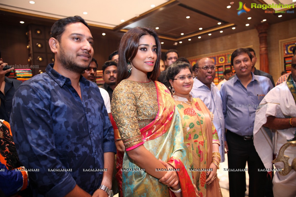 Shriya Saran launches VRK Silks at Shaikpet, Hyderabad