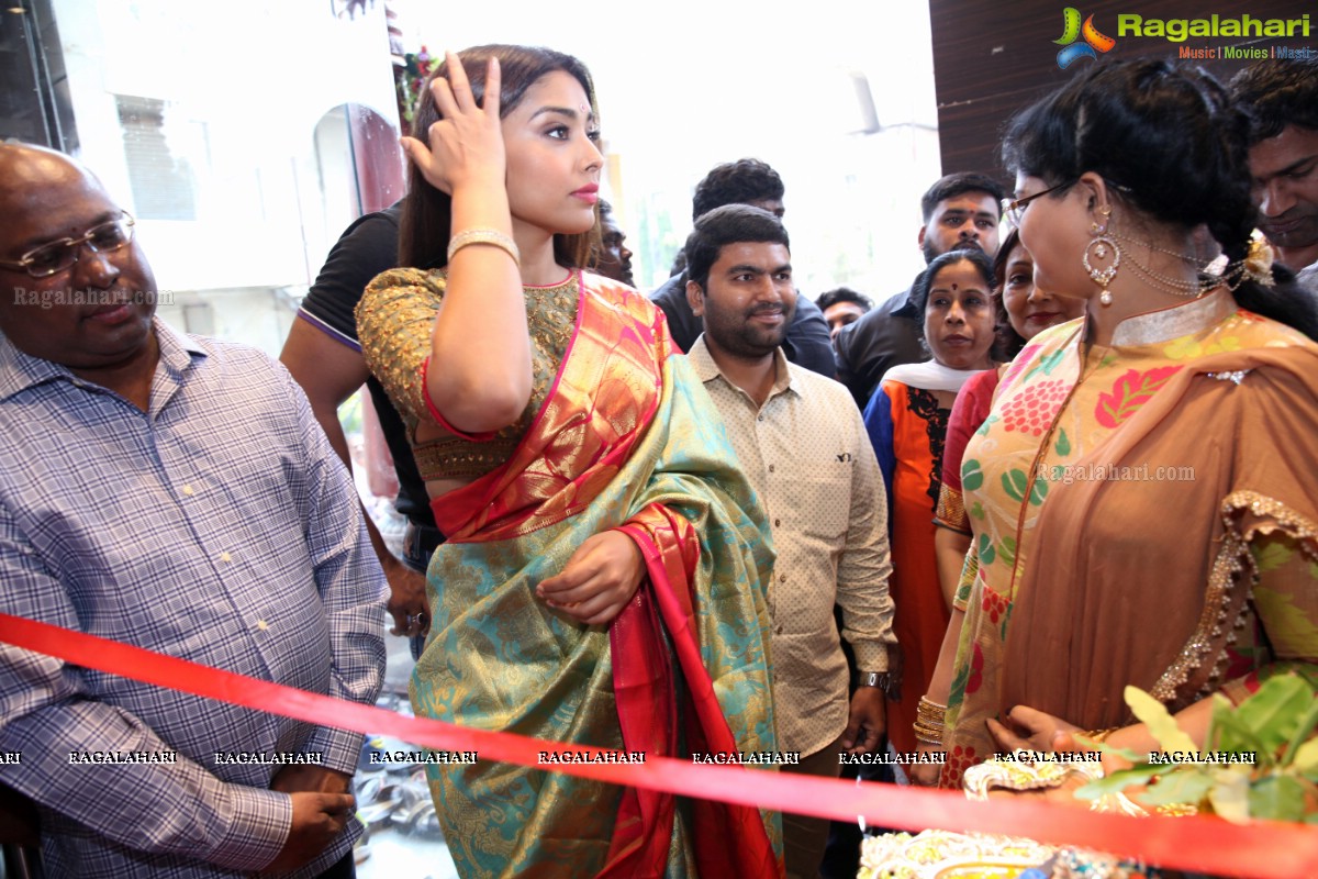 Shriya Saran launches VRK Silks at Shaikpet, Hyderabad