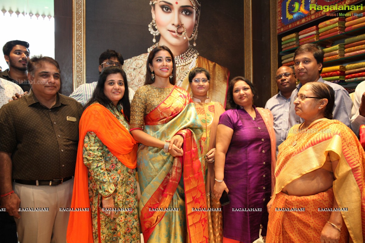 Shriya Saran launches VRK Silks at Shaikpet, Hyderabad