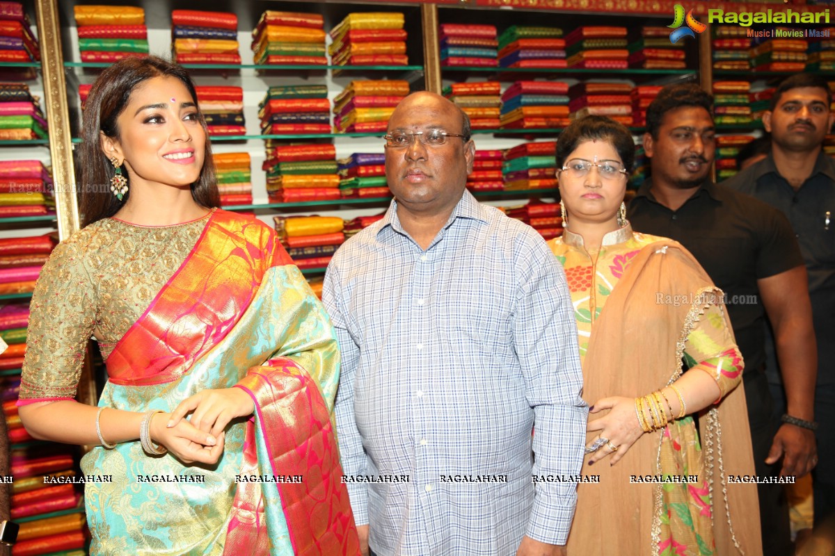 Shriya Saran launches VRK Silks at Shaikpet, Hyderabad