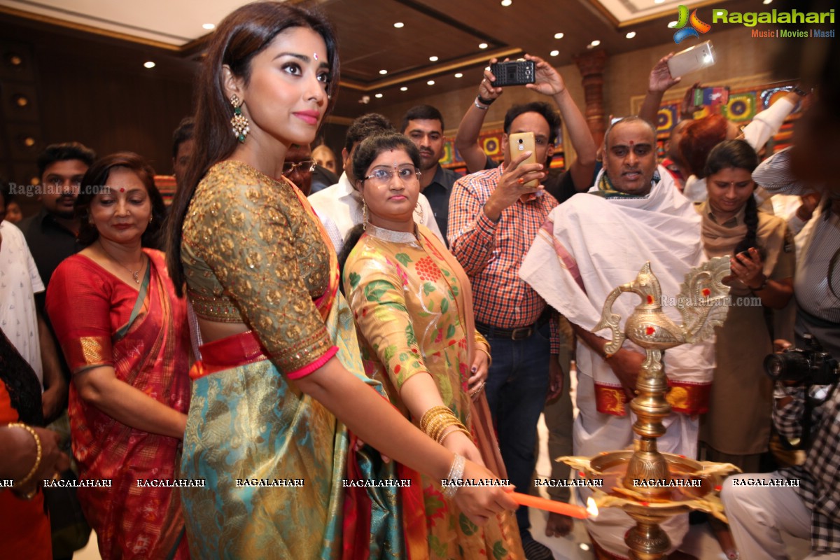 Shriya Saran launches VRK Silks at Shaikpet, Hyderabad