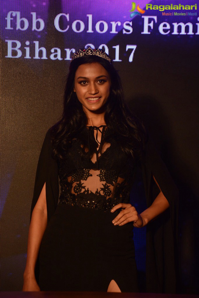 Siddartha Tytler Dresses Up Femina Miss India 2017 Contestants For Press Conference
